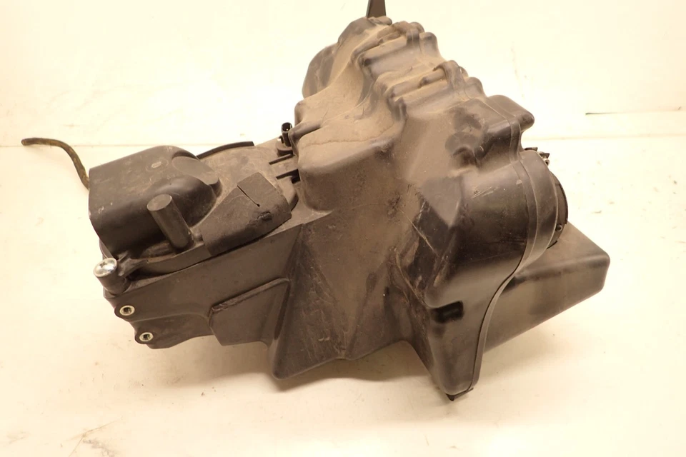 13 14 15 16 Kawasaki Z800 ZR800 800 Air Box Airbox Limpiador Foto 4 de 4