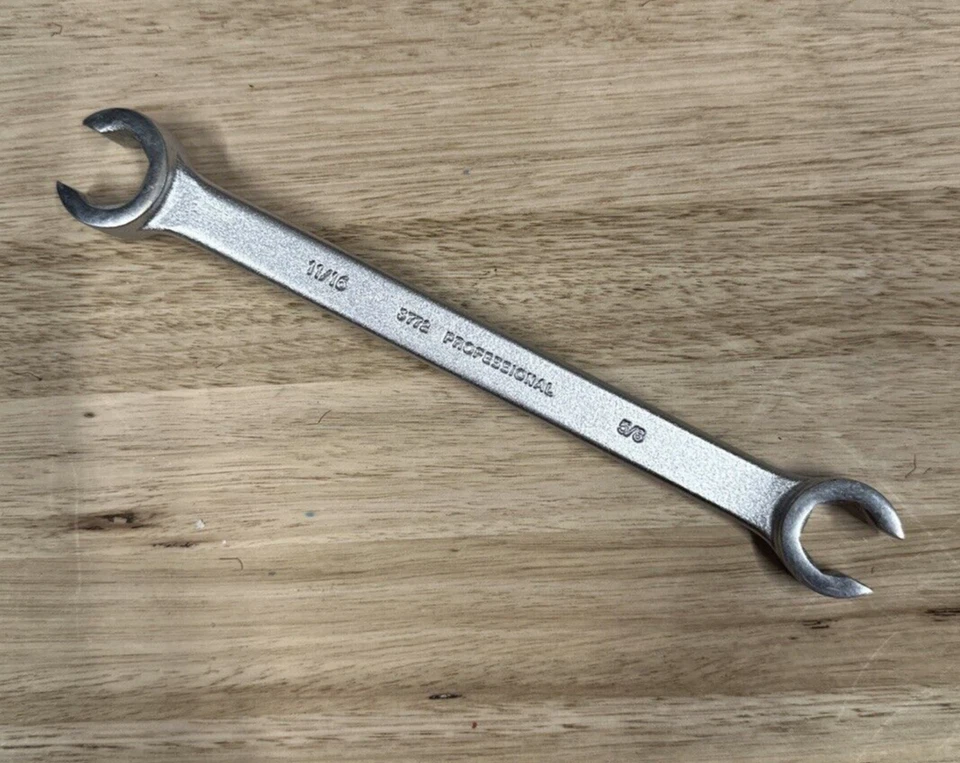 Proto 11/16 5/8 Flare nut spanner 3772 220mm long Made in USA - image 2 of 4