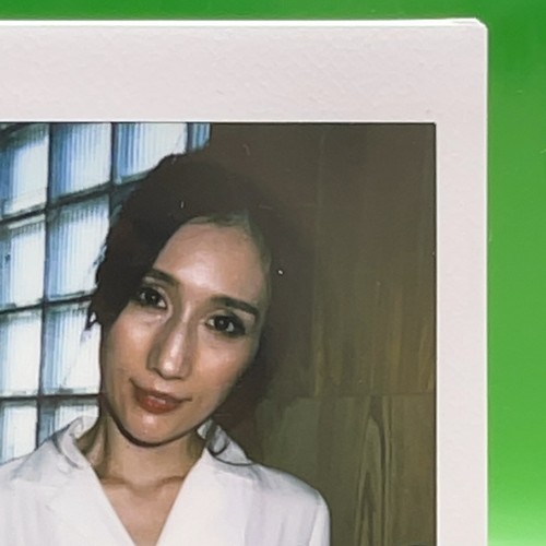 JULIA Polaroid carta Cheki firmata autografata carta fotografica TCG Giappone quasi nuova camera inattiva - Foto 6 di 17