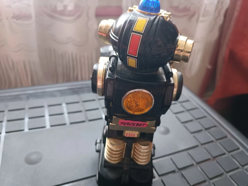 Robot Forcebot vintage noir et or – Jouet électronique années 80/90 - Photo 3/3