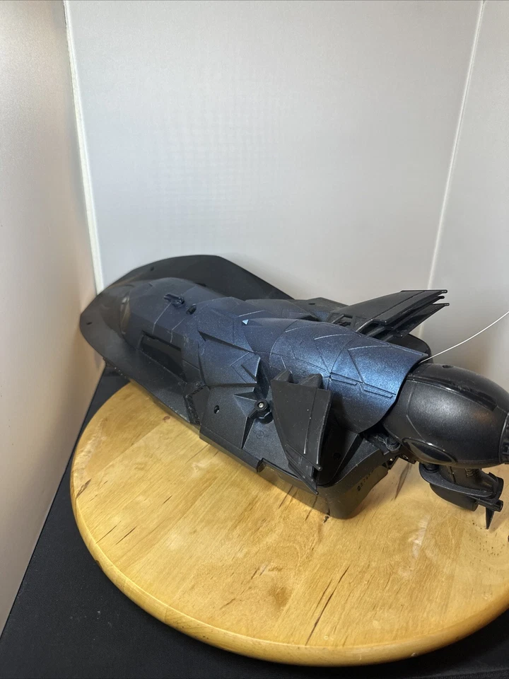 Tyco R/C Remote Radio-Controlled Batman Batboat - Image 3 of 4
