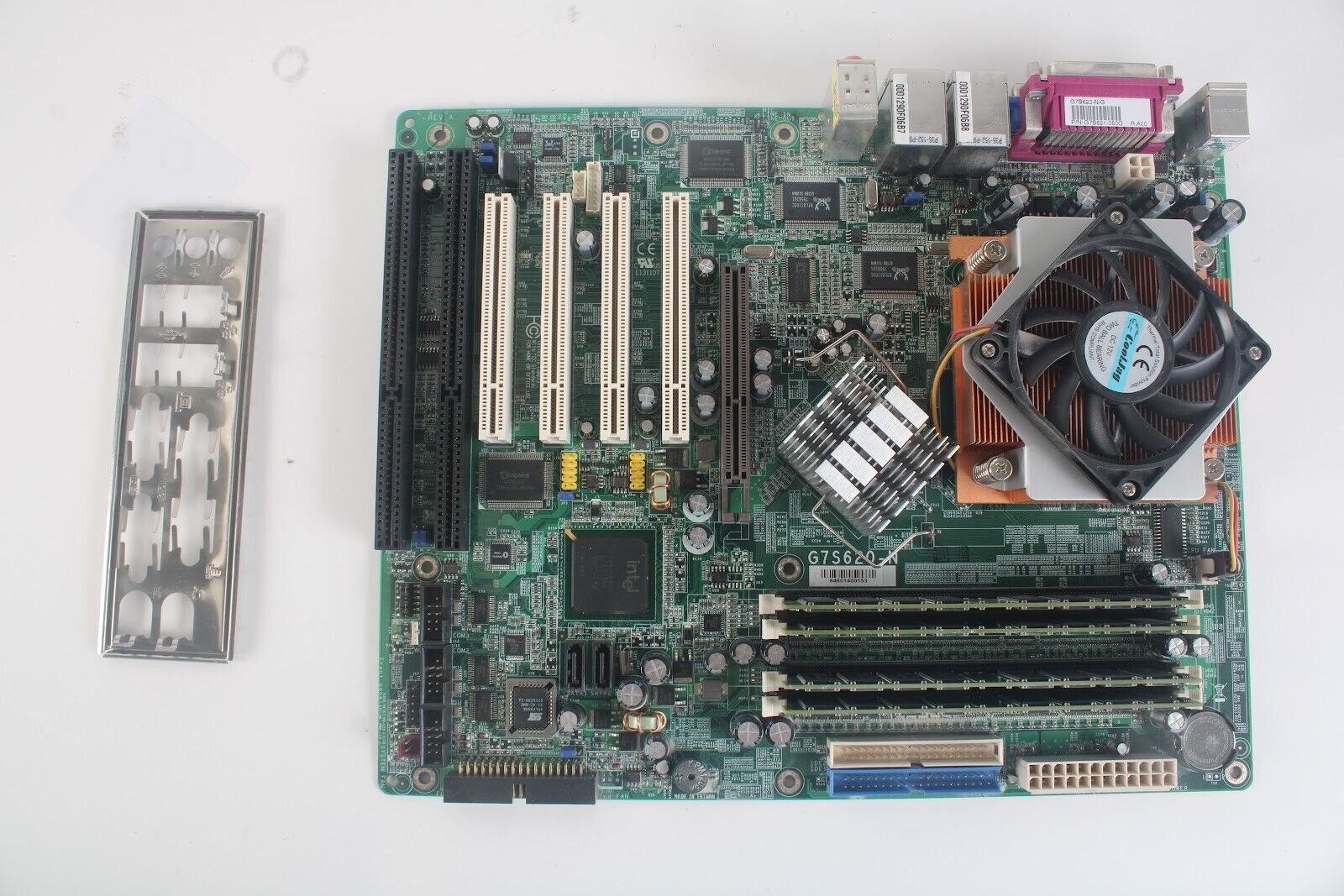 DFI G7S620-N MotherBoard / Pentium 4 @ 3.4GHz / 4GB DDR 400 W/ I/O Shield
