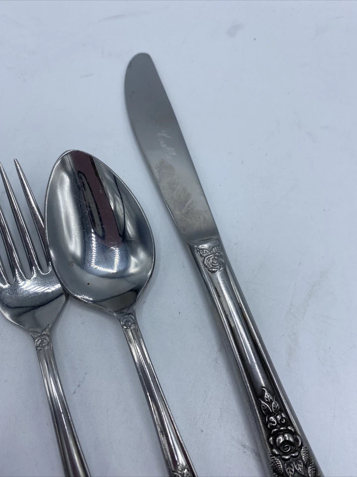 Vingate 1965 Versalles cubiertos de acero inoxidable acabado brillante 5 piezas ajuste de lugar Foto 3 de 4