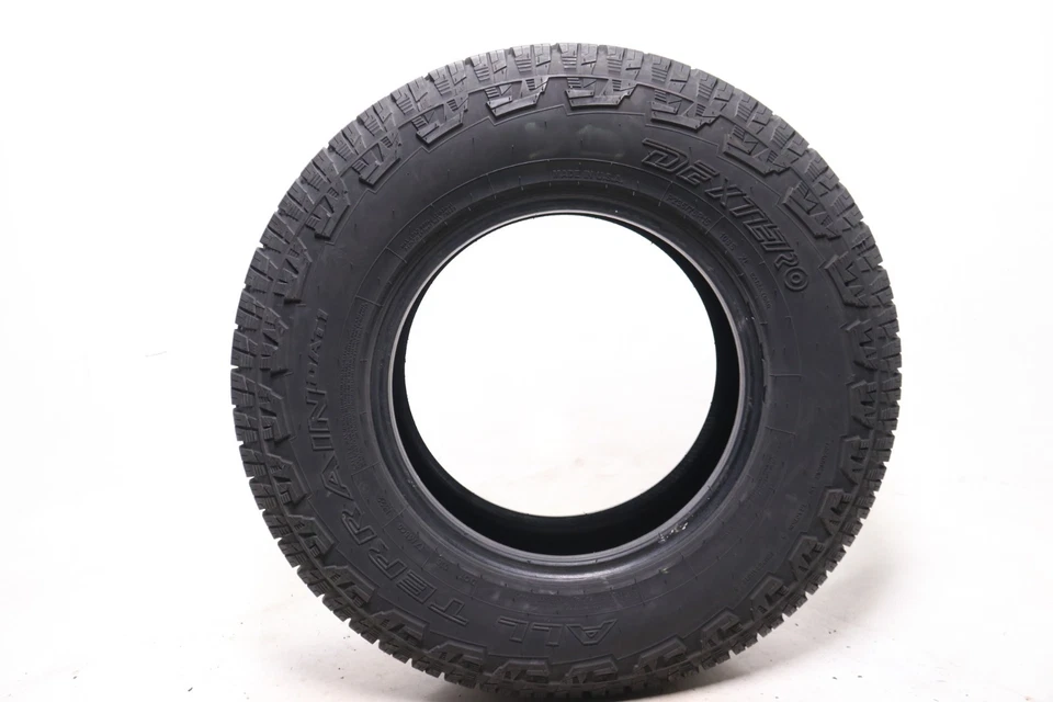 Usado 235/75R15 Dextero All Terrain DAT1 - 108S - 8.5/32 - Imagem 4 de 4