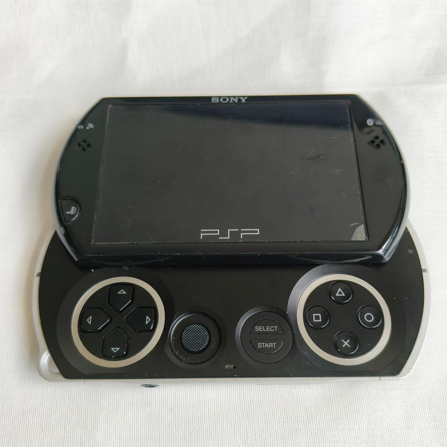 PSP GO console Black with Charger PSP-N1006 screen with protect Tested Well