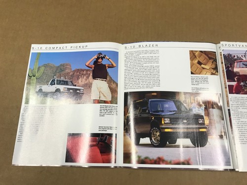 Vintage 1989 Chevrolet Trucks Fold-Out Dealership Salesman Brochure - Bild 3 von 6