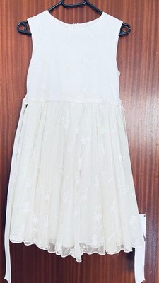 Traumhaftes  Kleid Festkleid Gr 9  10 140 146 creme weiß 3D Schleife Blumen Next