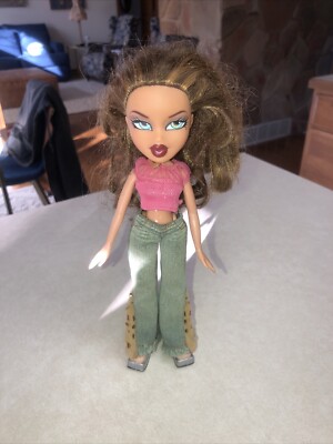 MGA Bratz Doll Yasmin  2001 First Edition With Outfit