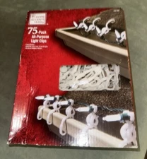 Home Accents Holiday 75-Pack All Purpose Light Clips New in box. Indoor/outdoor