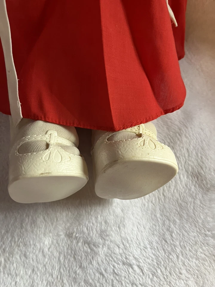 MUÑECA REPOLLO PARCHE VINTAGE ANDRIA CATHY CABEZA DURA 16" ALTO CON ARCO EN EL PELO Foto 2 de 4