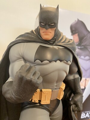 DC Designer Series-Batman-Based On Andy Kubert-Full Size