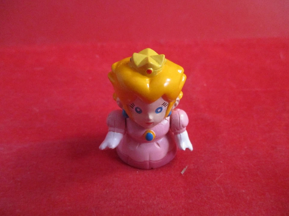 Super Mario World Nintendo Super Famicom Gashapon Yoshi Luigi Peach Bowser Koopa - Image 2 of 4