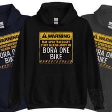 ATTENZIONE PUÒ INIZIARE SPONTANEAMENTE A PARLARE DELLA MIA BORA ONE BIKE FELPA CON CAPPUCCIO