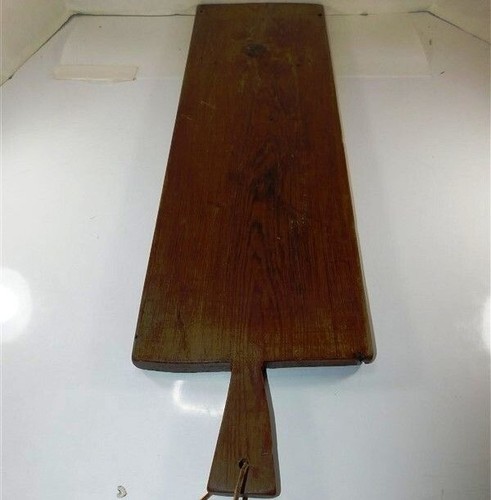 7/602 Primitive Large Rectangle Oven Board with Handle 29 3/4 x 8 1/4 x 3/4 - Picture 3 of 3
