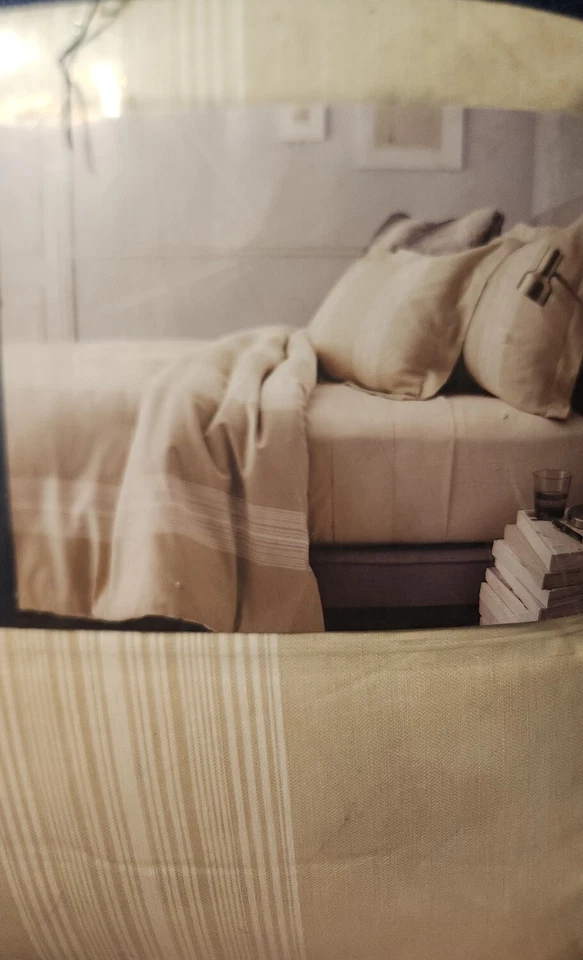 Fieldcrest Yarn-Dyed Sour Cream Queen Comforter Set - Image 4 of 4