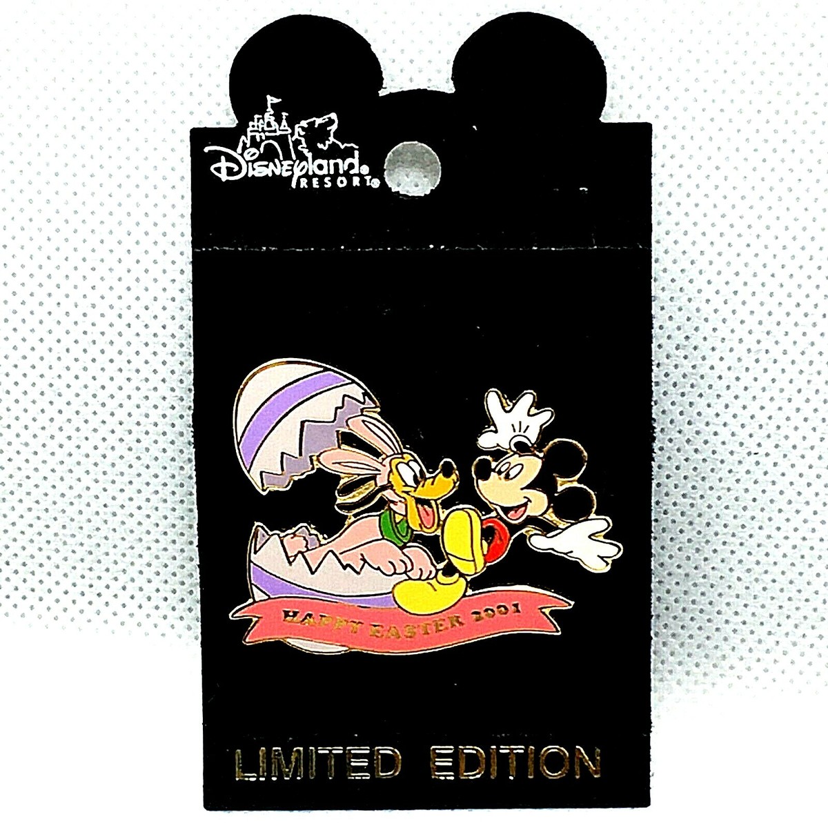 Disney DLR Happy Easter 2001 Mickey Mouse & Pluto Pin Limited