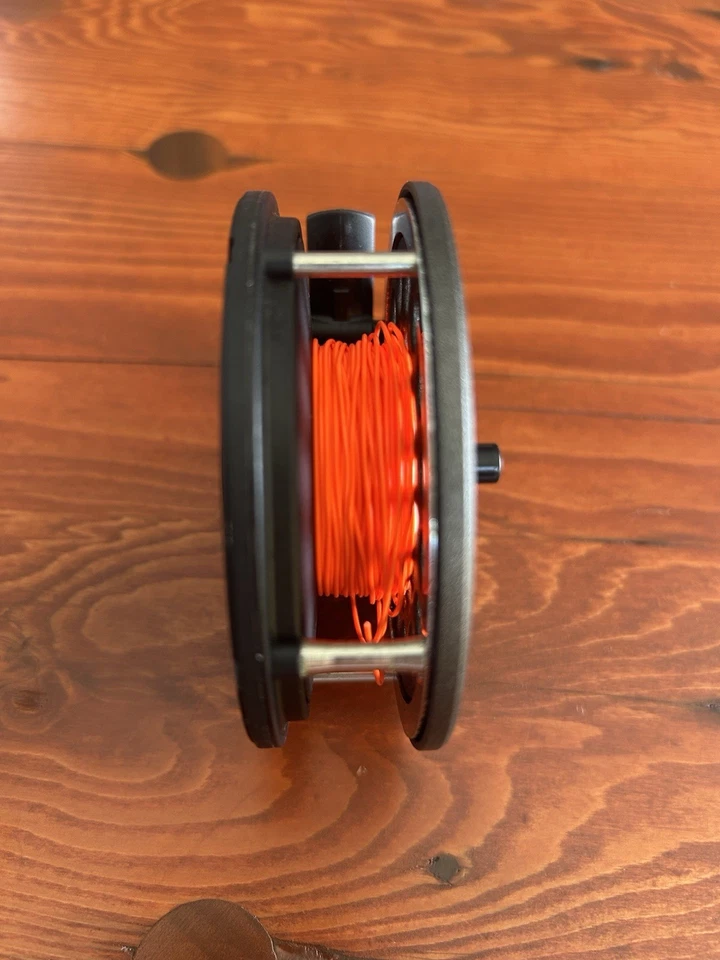 Carrete de pesca con mosca LL Bean vintage con estuche original *Nuevo nunca usado* Foto 3 de 4