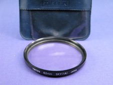 TIFFEN 62MM SKYLIGHT FILTER With Case Nice