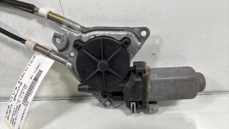 Leve vitre electrique avant gauche PEUGEOT 306 PHASE 2 9221K9 - Photo 4/4