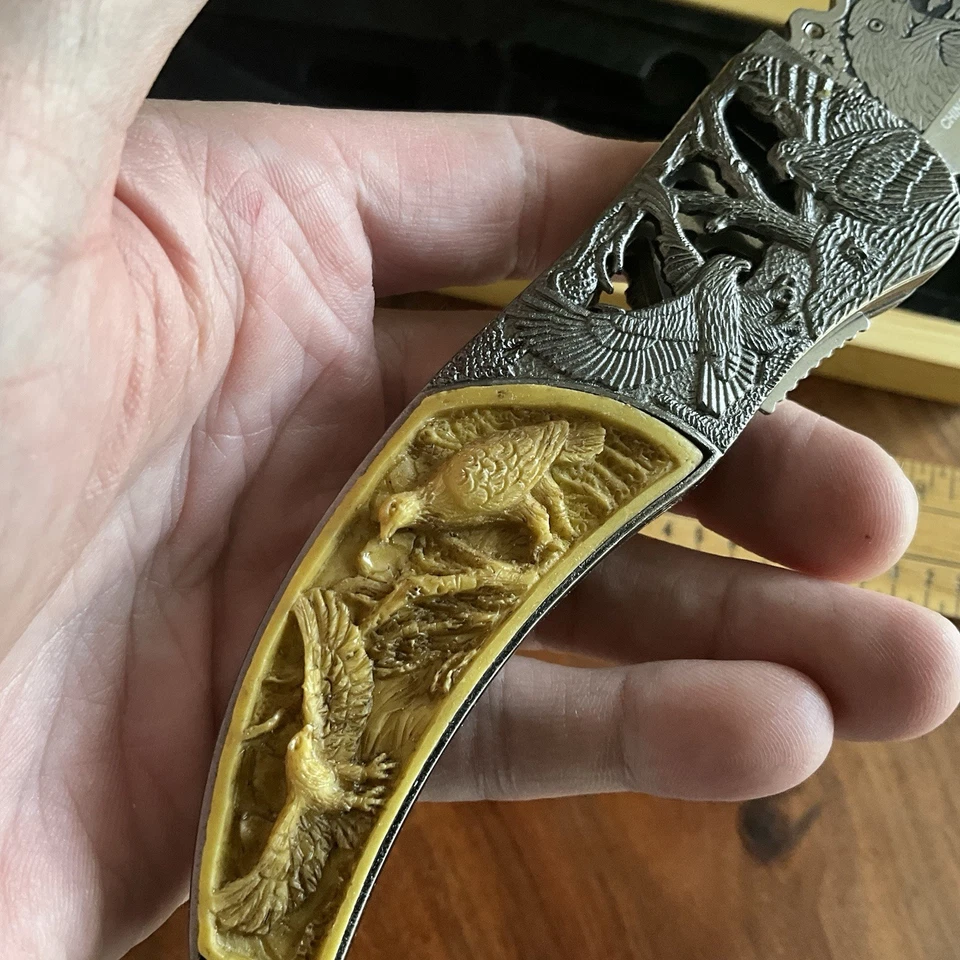 Cuchillo Plegable Mango Tallado Elk Ridge Como Nuevo A+ Foto 4 de 4