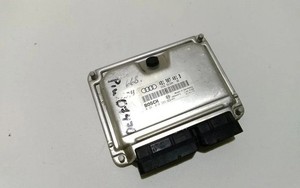 AUDI A6 Avant 4B5, C5 Motorsteuergerät ECU 4B1907401B 2.50 Diesel 31453433