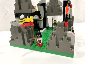 LEGO 6087 Witch's Magic Manor 100% Complete, no manual or box - VTG 1997 (L-X)