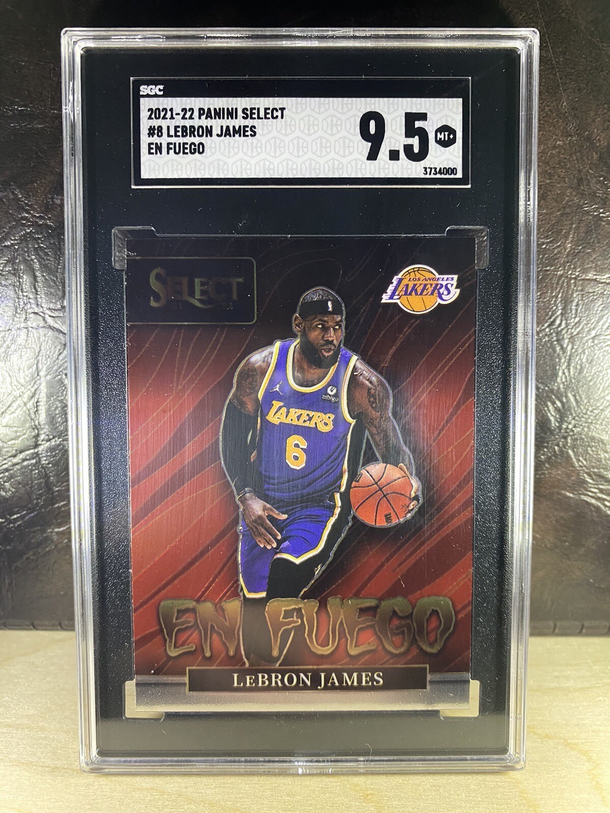 2021-22 Panini Select En Fuego LeBron James #8 SCG 9.5 Mint + Lakers