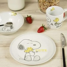 Peanuts Frühstücks-Set Snoopy  Cute + Cuddly Tasse Teller Schüssel Frühstücksset