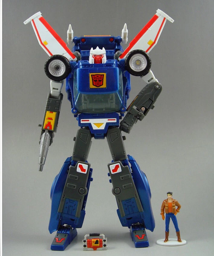 Transformers Masterpiece MP25 Tracks Action Figure New - Image 4 of 4