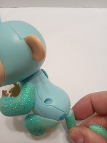 Fingerlings Glitter Monkey QuincyTeal Glitter Interactive Baby Pet WowWee Tested