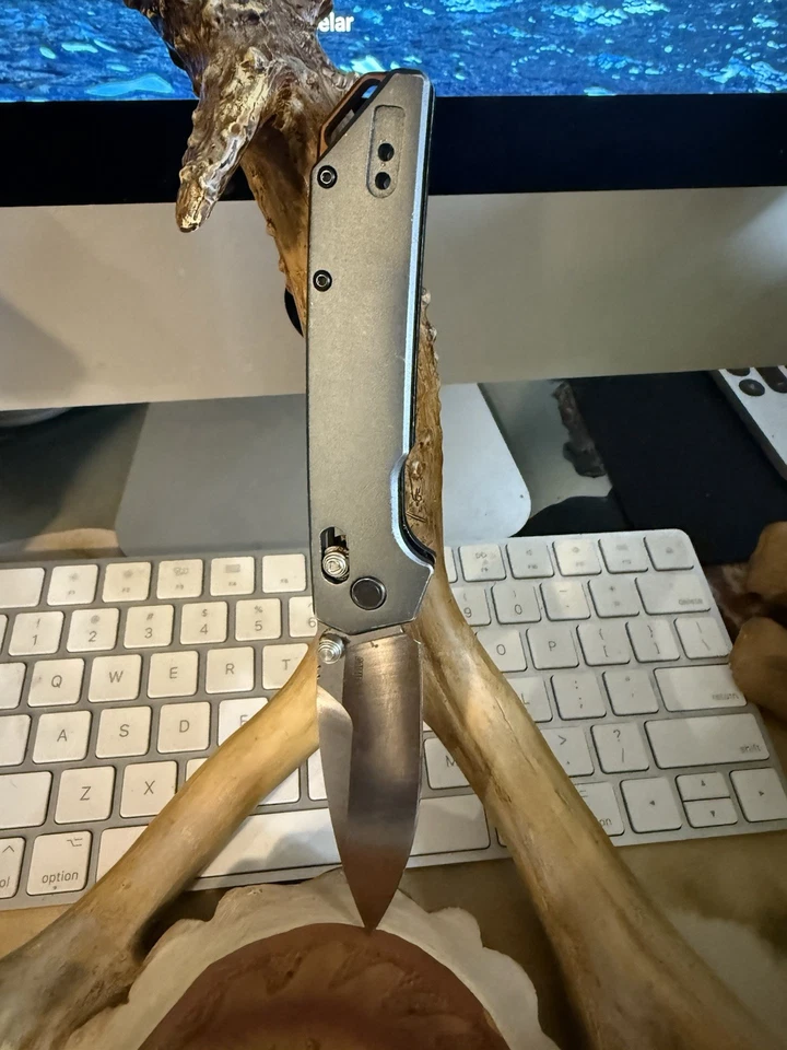 Blackwash liso de níquel brillante de 3,1 pulgadas Kershaw Foto 2 de 4