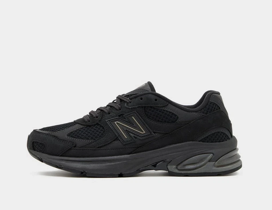 New Balance ABZORB 2010 Trainers Men's Shoes in Black