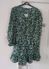 Lovely Ladies Size 14 'Boohoo' Black/Green Floral Lace-up Back Short Dress Bnwot