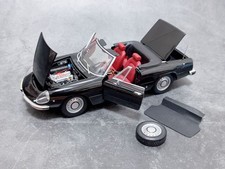 1/18 Alfa Romeo 2000 Spider 1970 Black Diecast Model MINICHAMPS