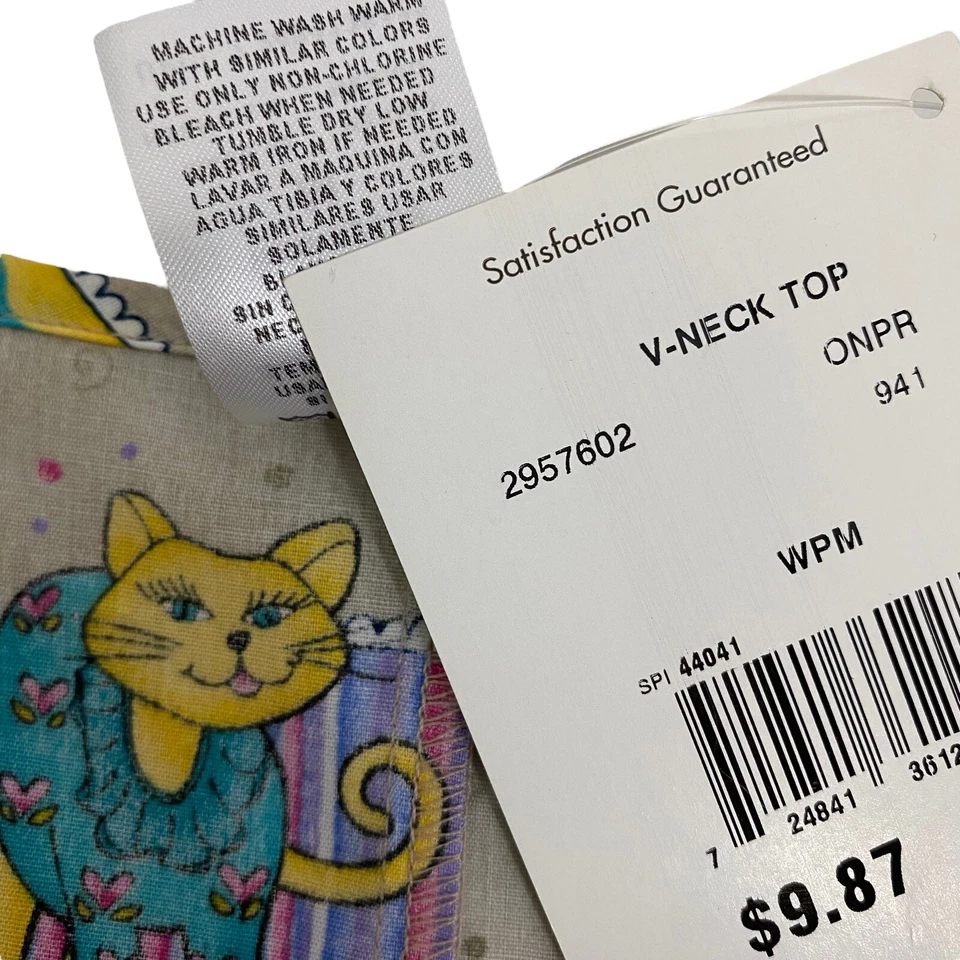 SB Simply Basic Scrub Set (Top & Bottom) Size Medium Medical Uniform Cats Dogs - Image 4 of 4