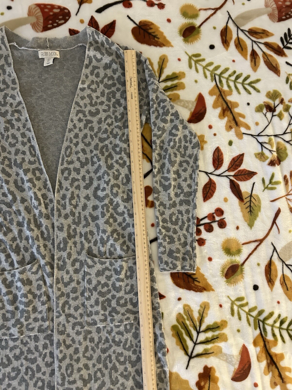 Women's S Grey Ruby Moon Leopard Print Long Cardi… - image 3