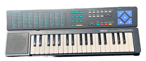 Yamaha PortaSound PSS-140 Electronic Keyboard Piano