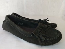 Minnetonka Women's 6.5 Slip On Brown Leather Moccasins Kilty Rubber Sole