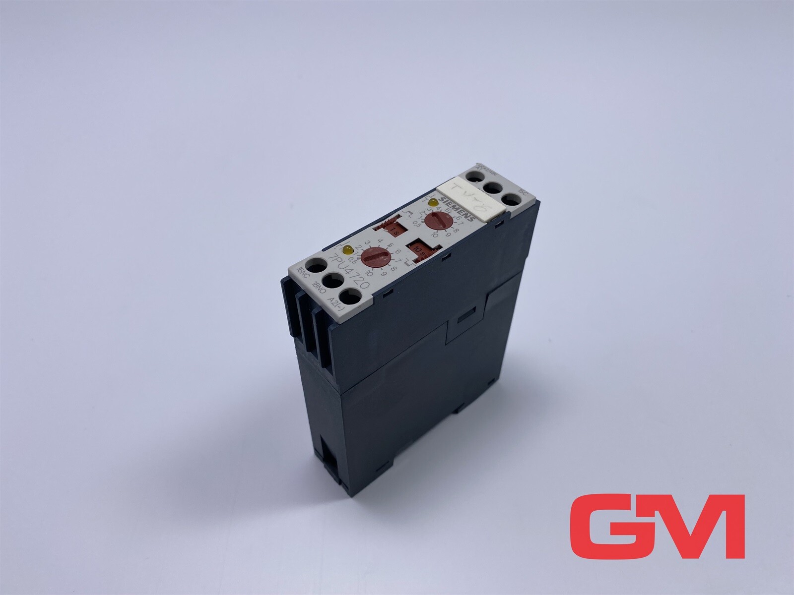 Siemens Time Relay 7PU4720-0AE30 0.5S-10H 1NO + 1NC 42/48V AC/DC
