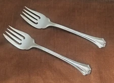Reed & Barton COUNTRY FRENCH Stainless Salad Fork 18/8 Glossy Flatware Set of 2