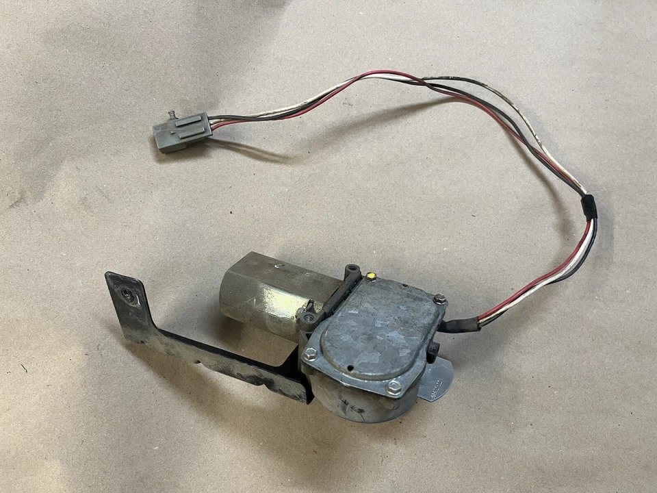 Ford Bronco II 1983-1988 puerta levadiza motor 83-88 Foto 3 de 3