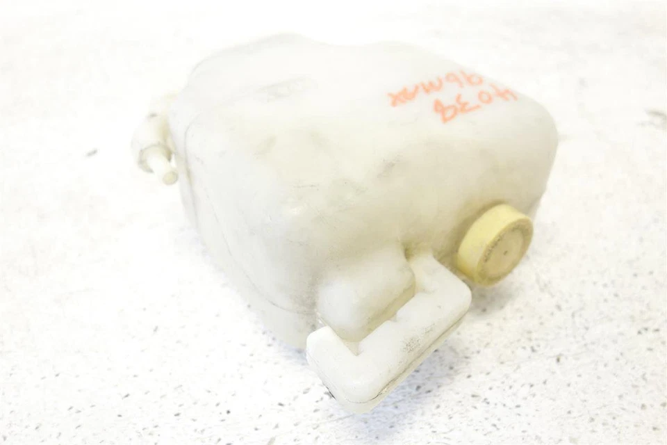 Nissan Máxima 1995-1999 radiador refrigerante botella depósito tanque 21710-31U00 Foto 2 de 4