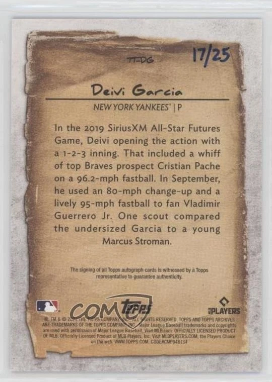 2021 Topps Archives Snapshots Negative Inverse /25 Deivi Garcia Rookie Auto RC - Image 2 of 2