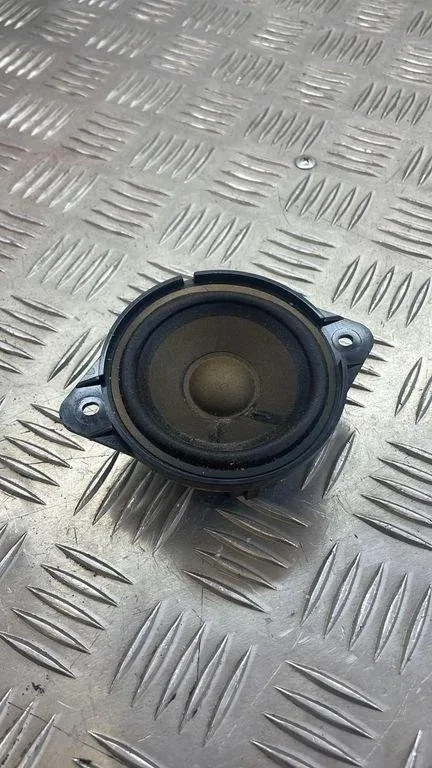 AUDI A5 F53 Haut-parleur de Son du Tableau de Bord 8T0035416 3.00 31824763 - Photo 1/1