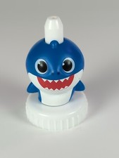 Good 2 Grow Juice Topper Pink Fong Baby Shark Blue Daddy Top