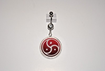 Bondage Emblem Charm Marine Bauchnabel Bar Piercing dominant unterwürfig rot