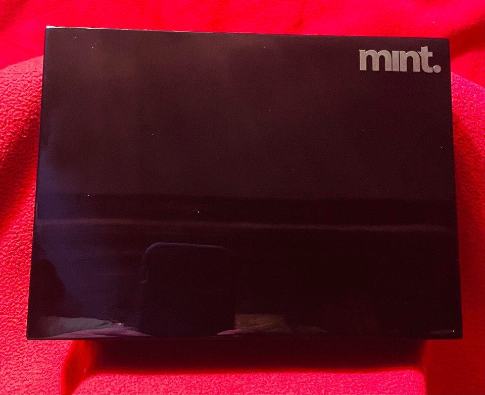 2023 DC Trading Coins Batman 151/250 & Batgirl 116/150 | eBay