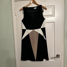 Paul Ka Dress 40/12 Great Con