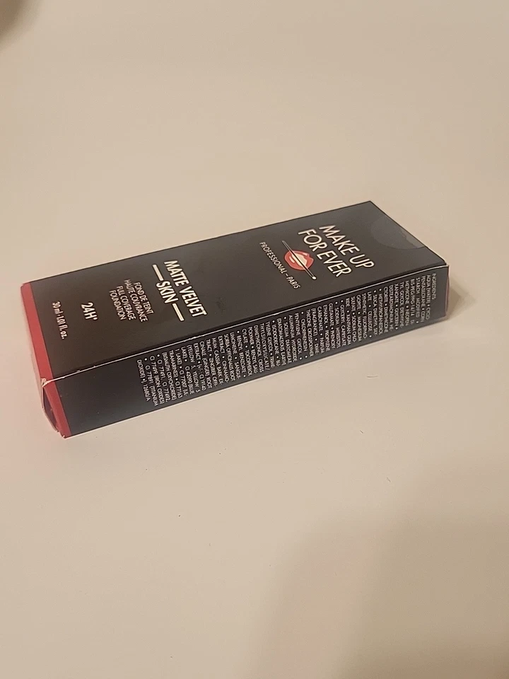 Make Up For Ever Matte Velvet Skin Full Coverage Foundation 30ml/1.01 Floz Y235 - Image 2 of 4