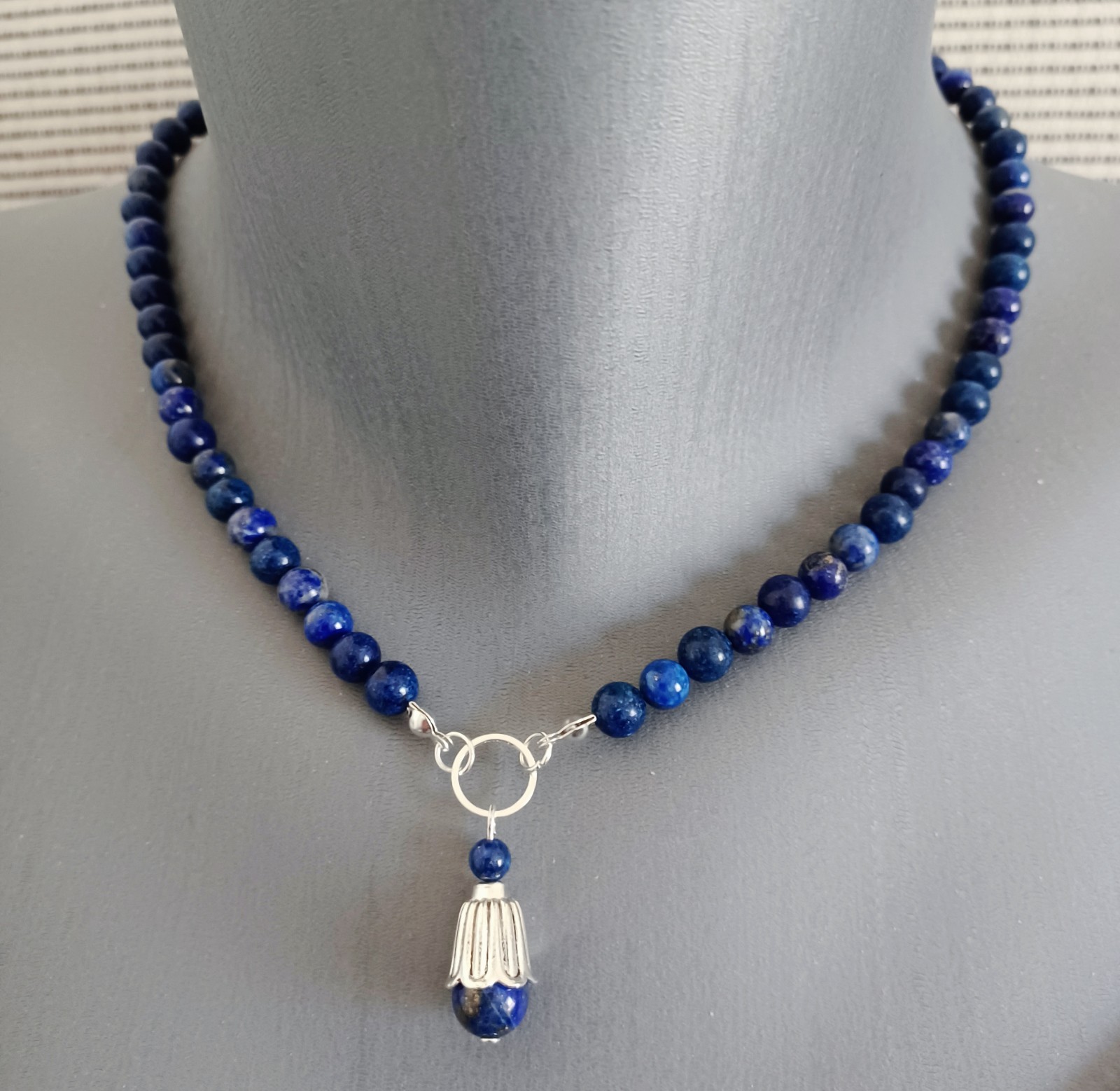 Bijoux perles naturelles lapis lazuli bleues idée cadeau d'anniversaire